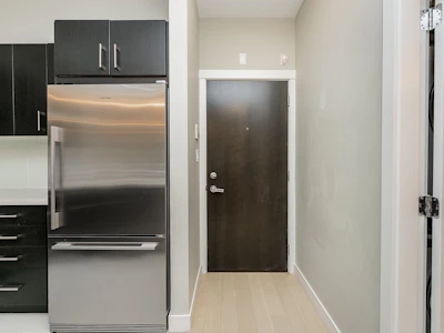 111-3133 Riverwalk Avenue - 5