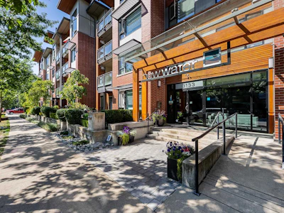 111-3133 Riverwalk Avenue - 3