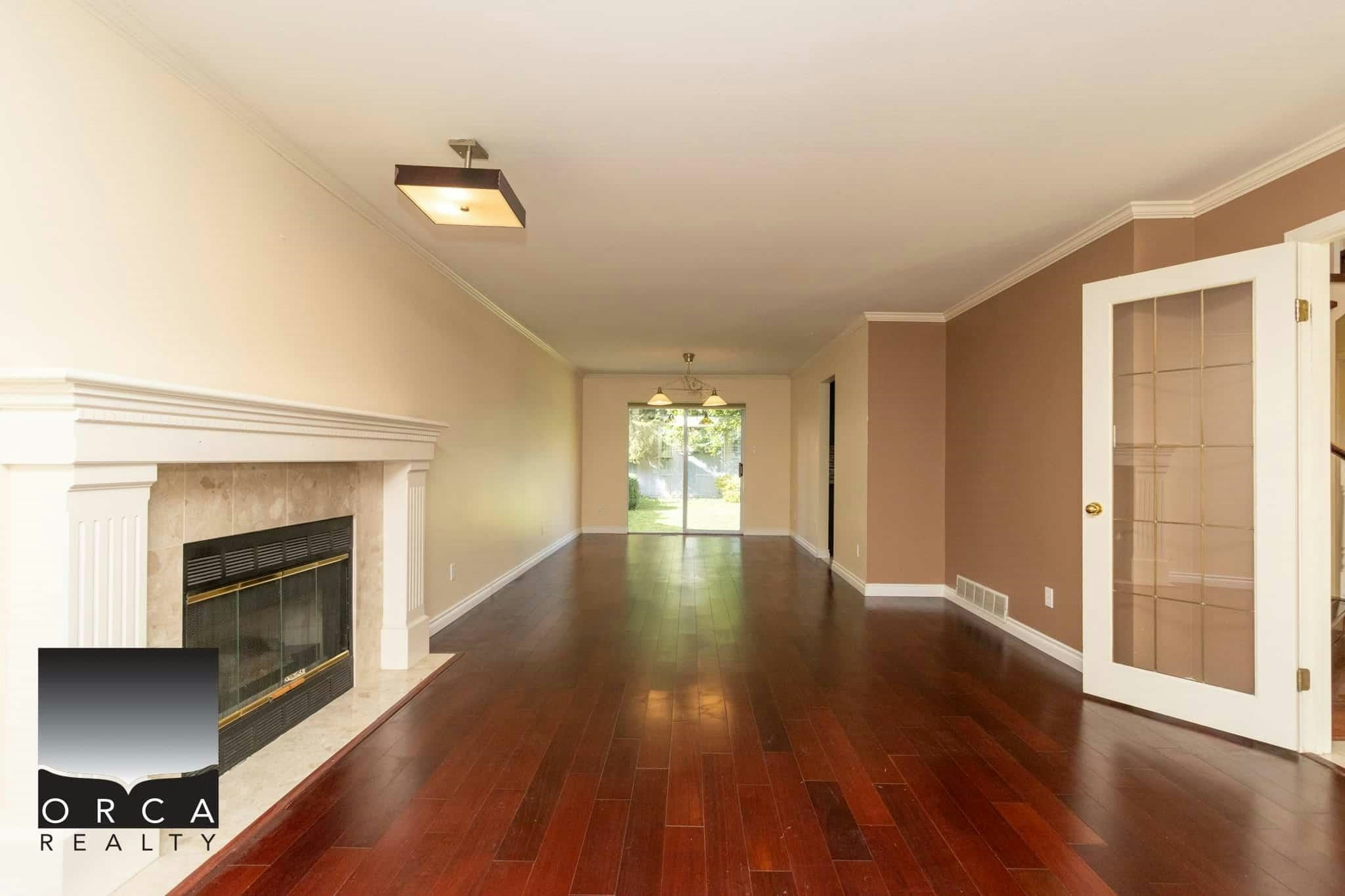 3015 Griffin Place, North Vancouver, BC, V7R 4W9 - 3