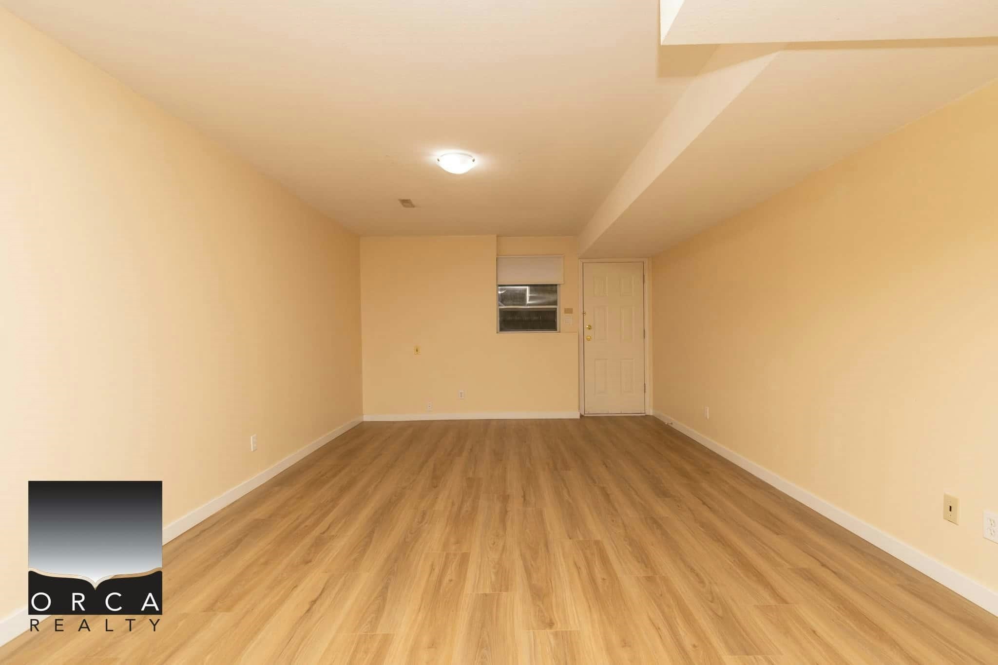 3015 Griffin Place, North Vancouver, BC, V7R 4W9 - 13