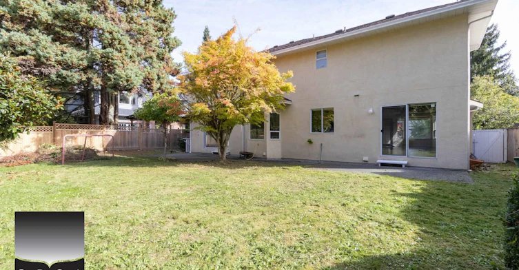 3015 Griffin Place, North Vancouver, BC, V7R 4W9 - 23