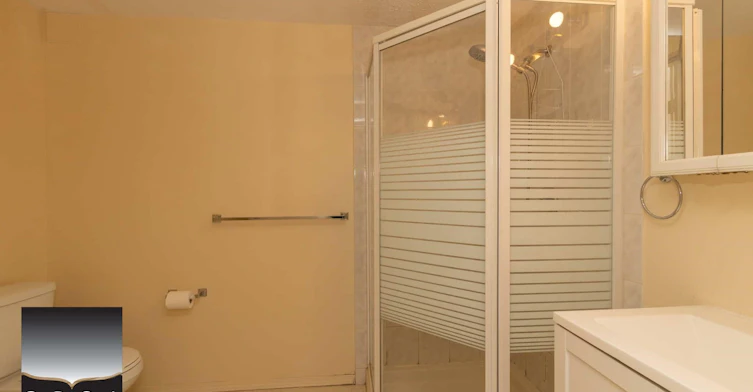 3015 Griffin Place, North Vancouver, BC, V7R 4W9 - 18