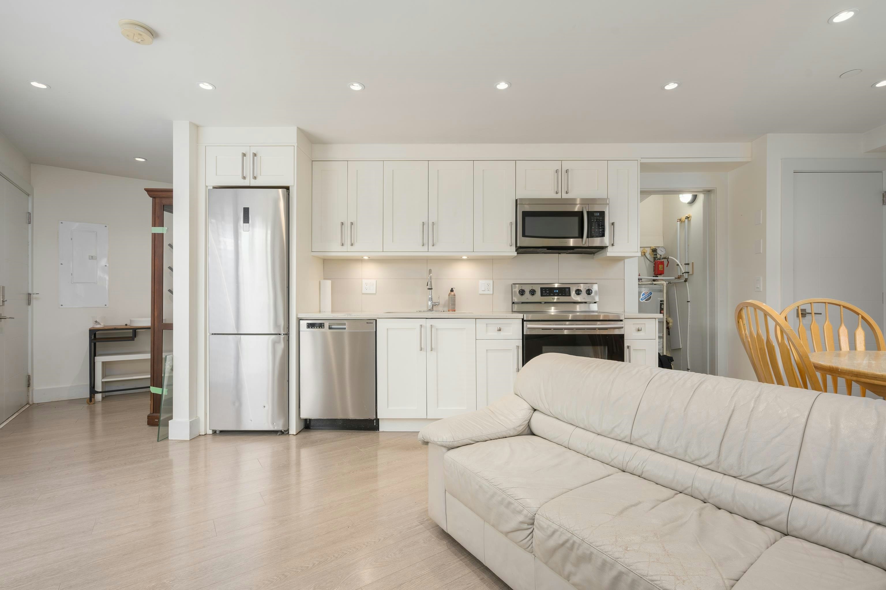 7380 Ashburn Street, Vancouver, BC, V5S 2K9 - 34