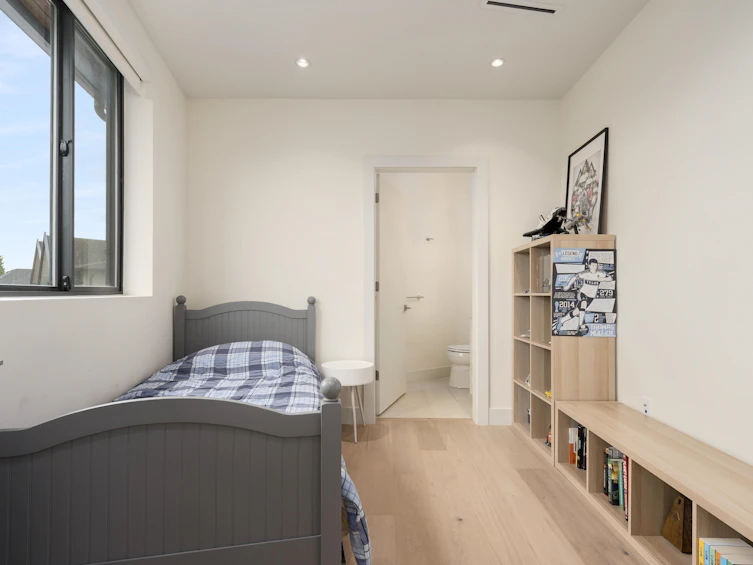 7380 Ashburn Street, Vancouver, BC, V5S 2K9 - 15
