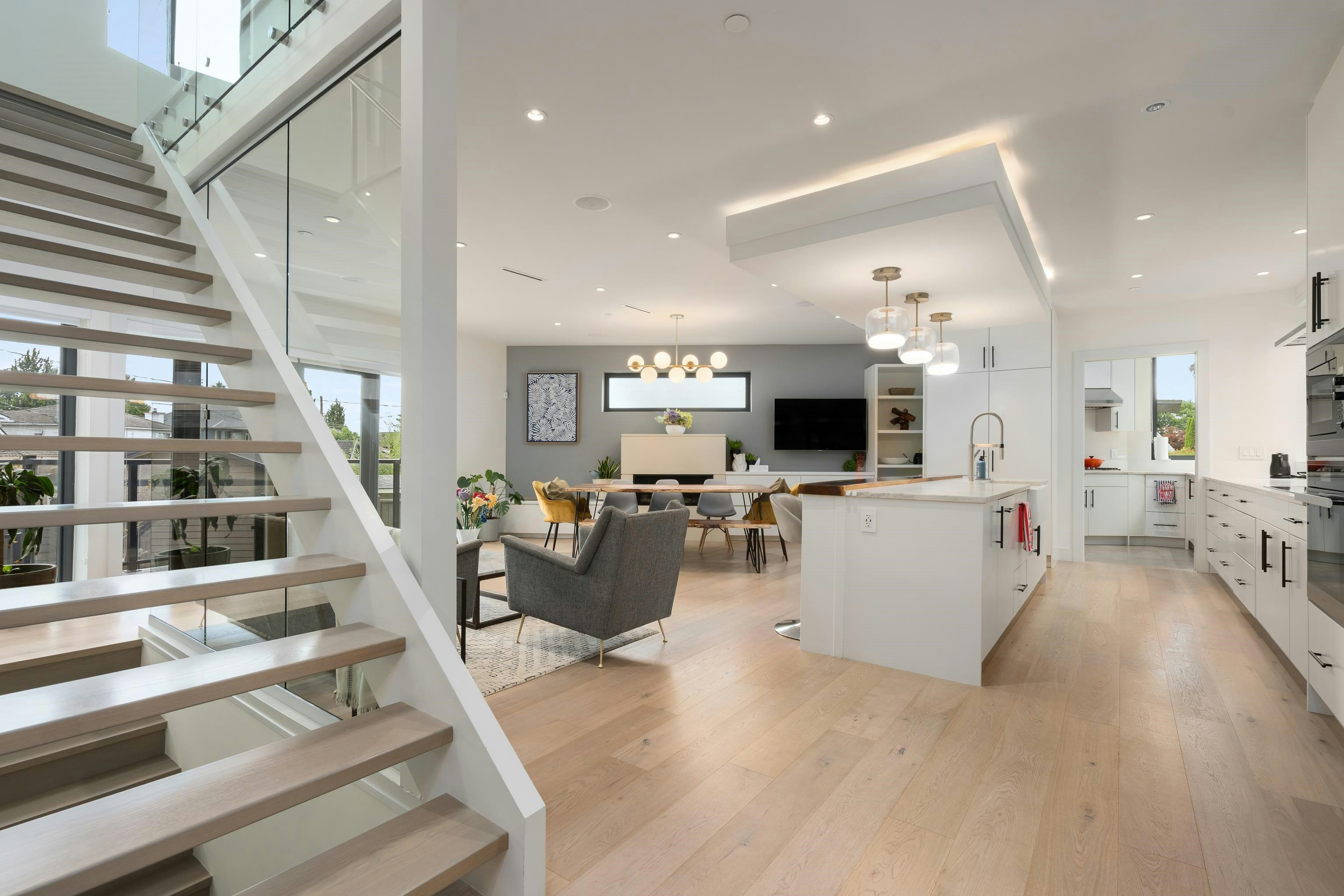 7380 Ashburn Street, Vancouver, BC, V5S 2K9 - 8
