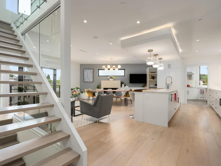 7380 Ashburn Street, Vancouver, BC, V5S 2K9 - 8