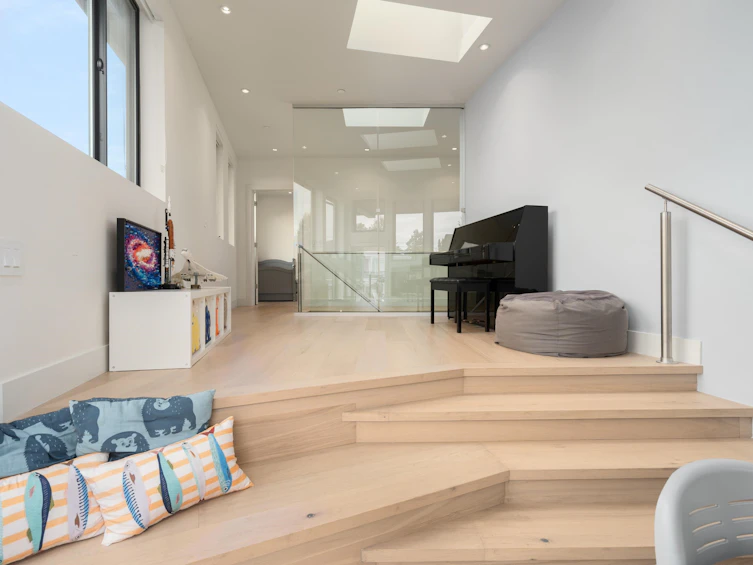7380 Ashburn Street, Vancouver, BC, V5S 2K9 - 18