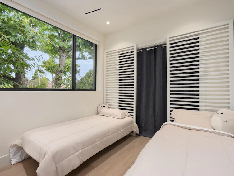 7380 Ashburn Street, Vancouver, BC, V5S 2K9 - 13