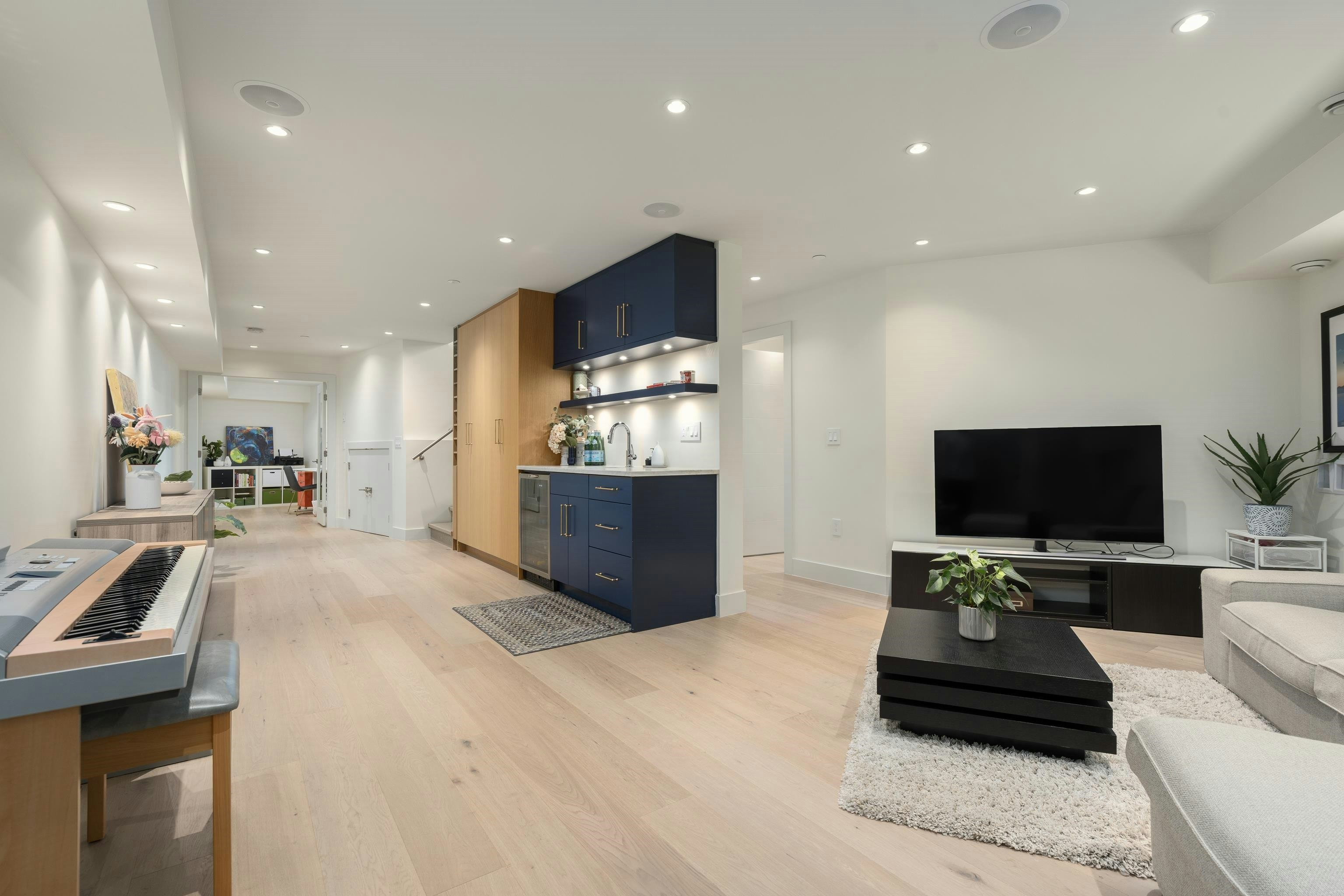 7380 Ashburn Street, Vancouver, BC, V5S 2K9 - 22