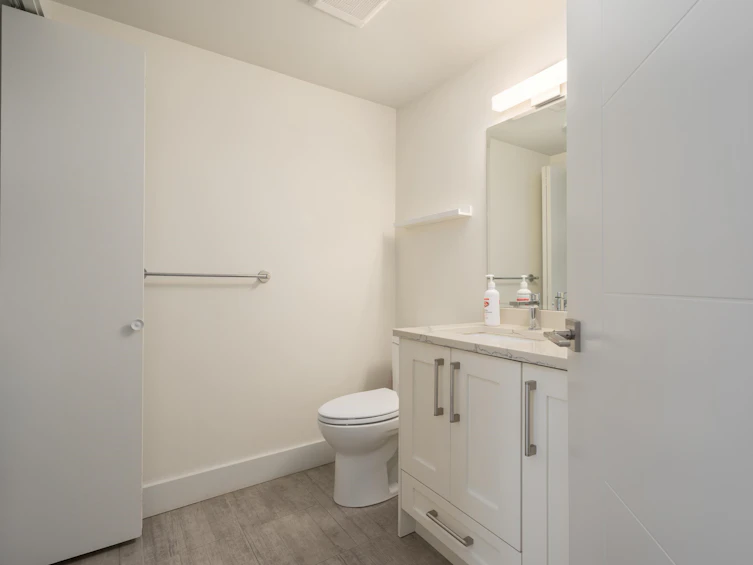 7380 Ashburn Street, Vancouver, BC, V5S 2K9 - 37