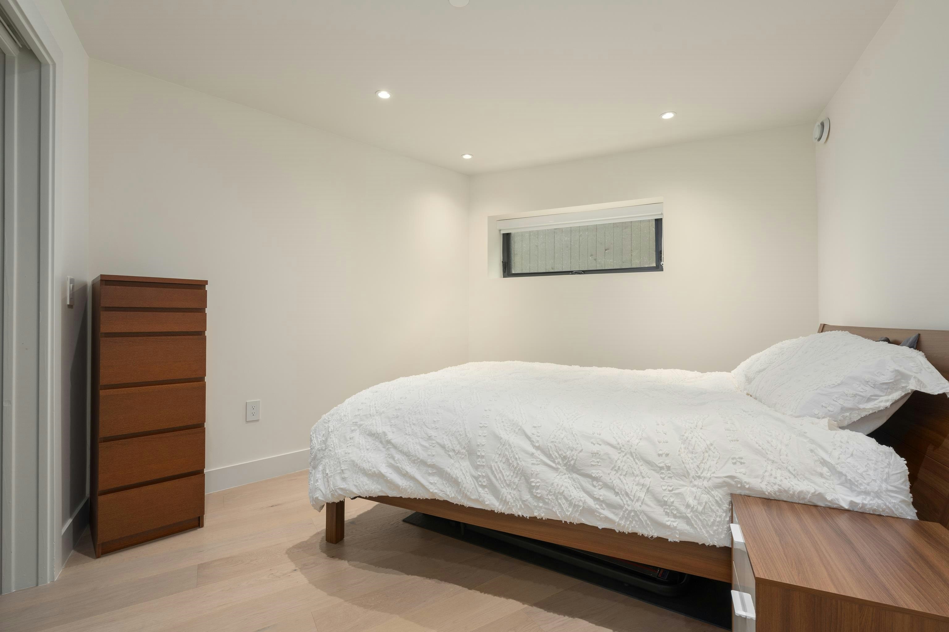 7380 Ashburn Street, Vancouver, BC, V5S 2K9 - 24