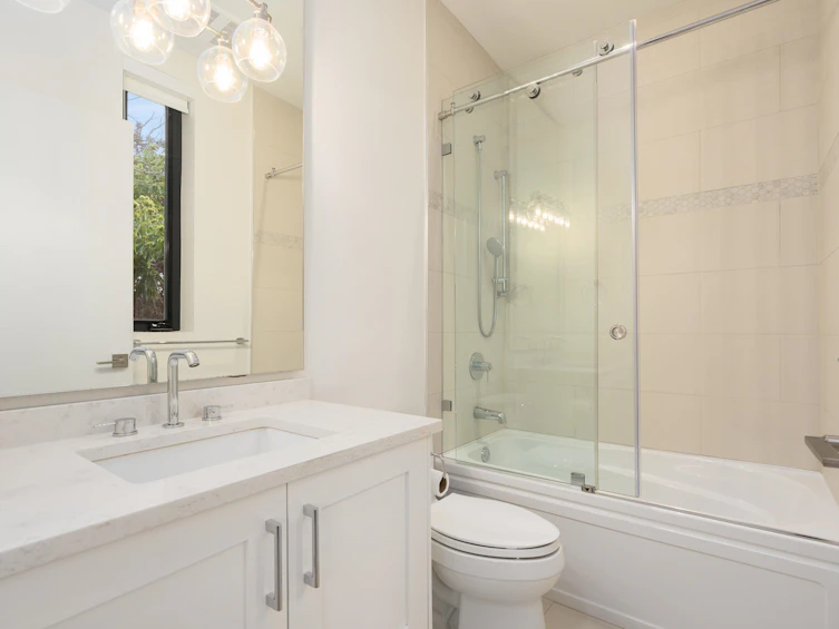 7380 Ashburn Street, Vancouver, BC, V5S 2K9 - 14
