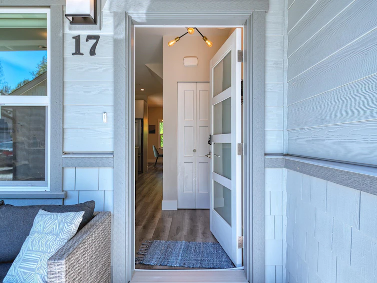 17-950 Woodsworth Road, Gibsons, BC, V0N 1V7 - 4