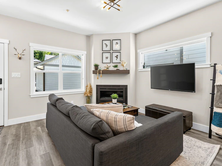 17-950 Woodsworth Road, Gibsons, BC, V0N 1V7 - 5