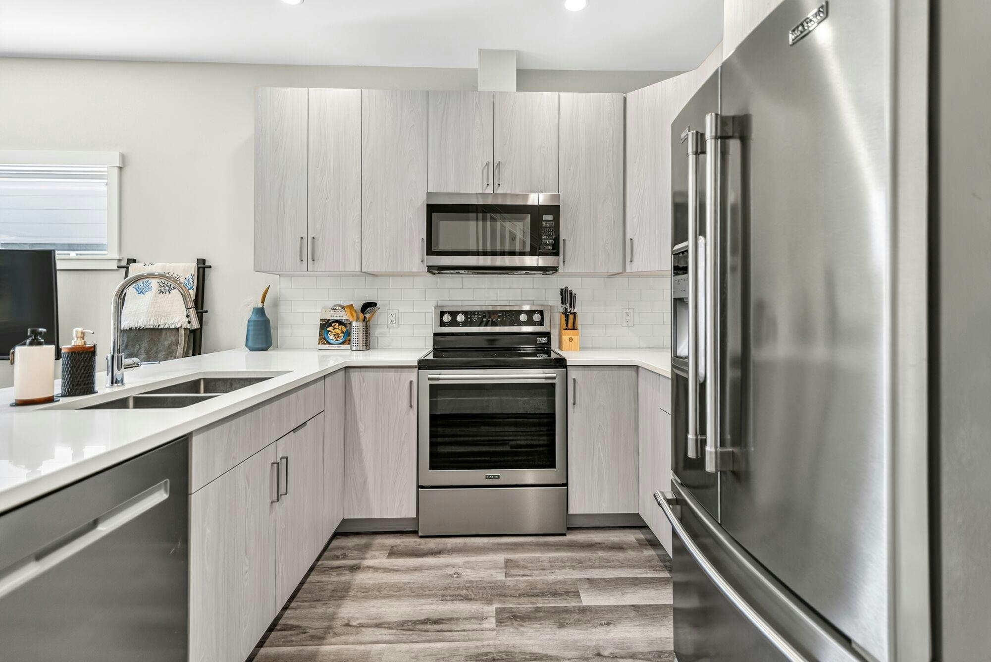 17-950 Woodsworth Road, Gibsons, BC, V0N 1V7 - 9