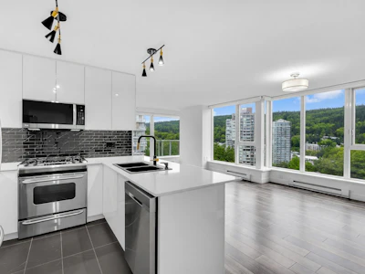 2508-651 Nootka Way - 5