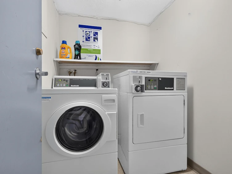 203-7220 Lindsay Road, Richmond, BC, V7C 3M6 - 17
