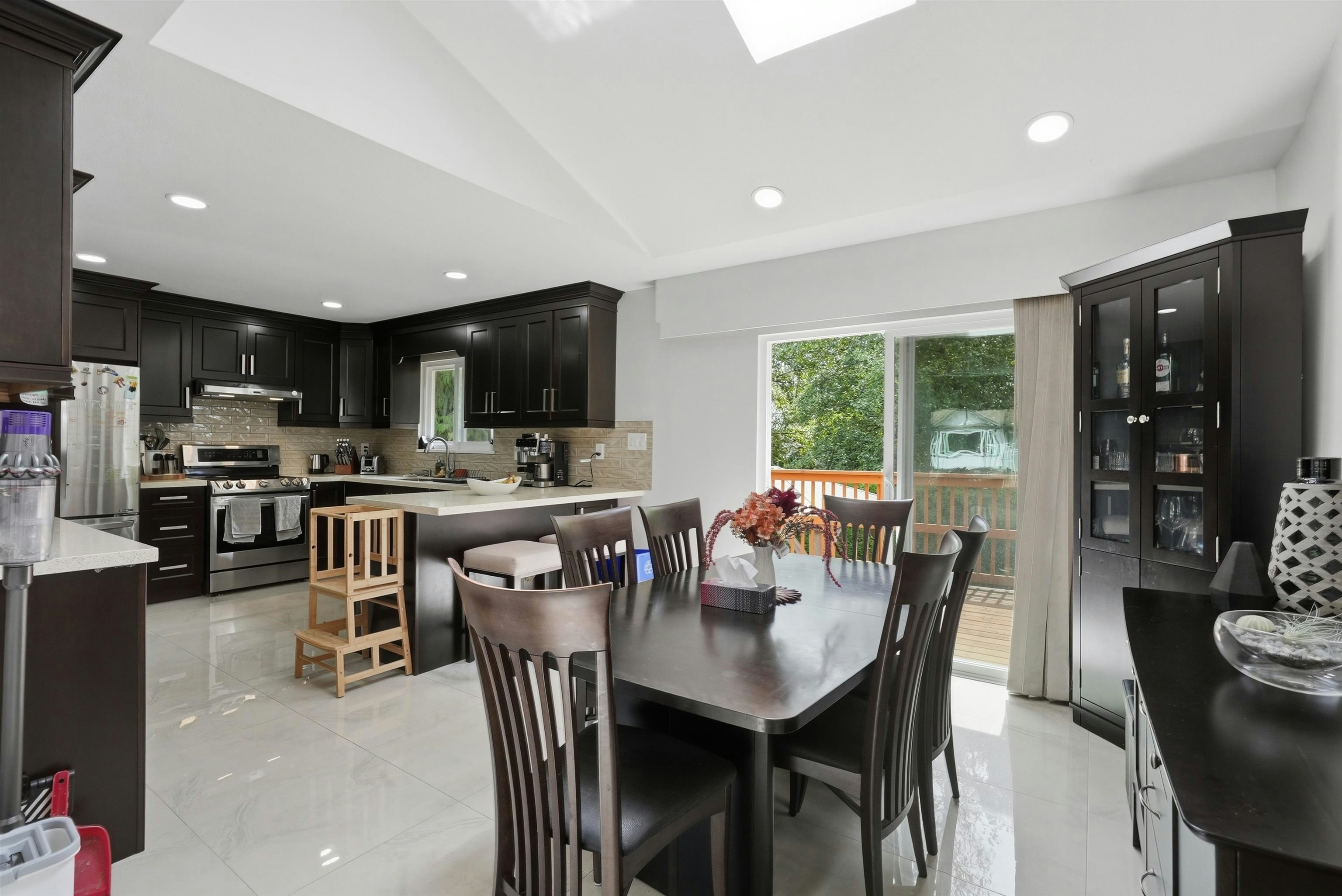 11926 77a Avenue, Delta, BC, V4C 7K1 - 6