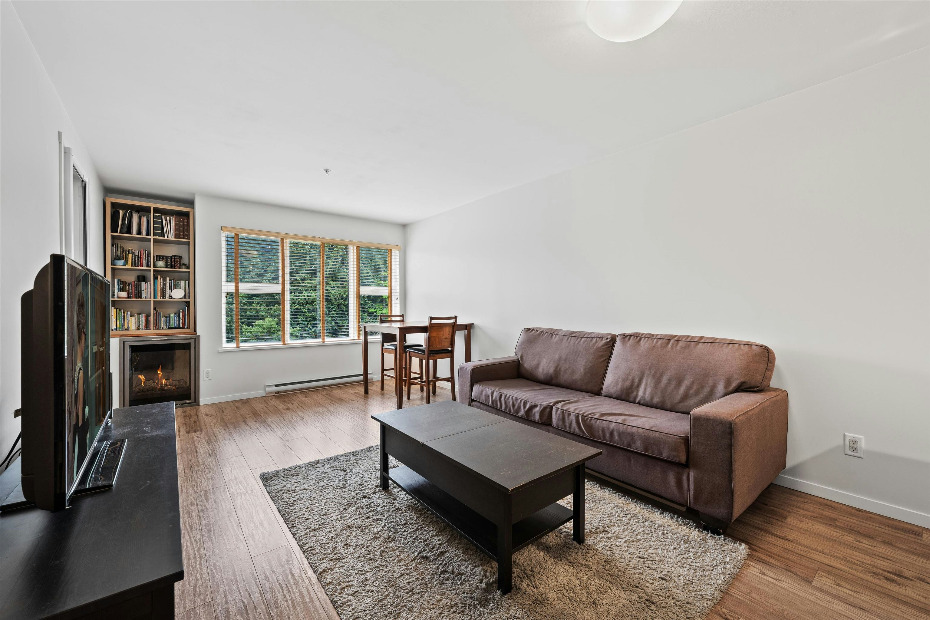 312-315 Knox Street, New Westminster, BC, V3L 0B5 - 4
