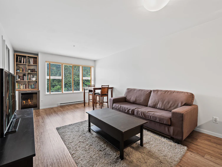 312-315 Knox Street, New Westminster, BC, V3L 0B5 - 4