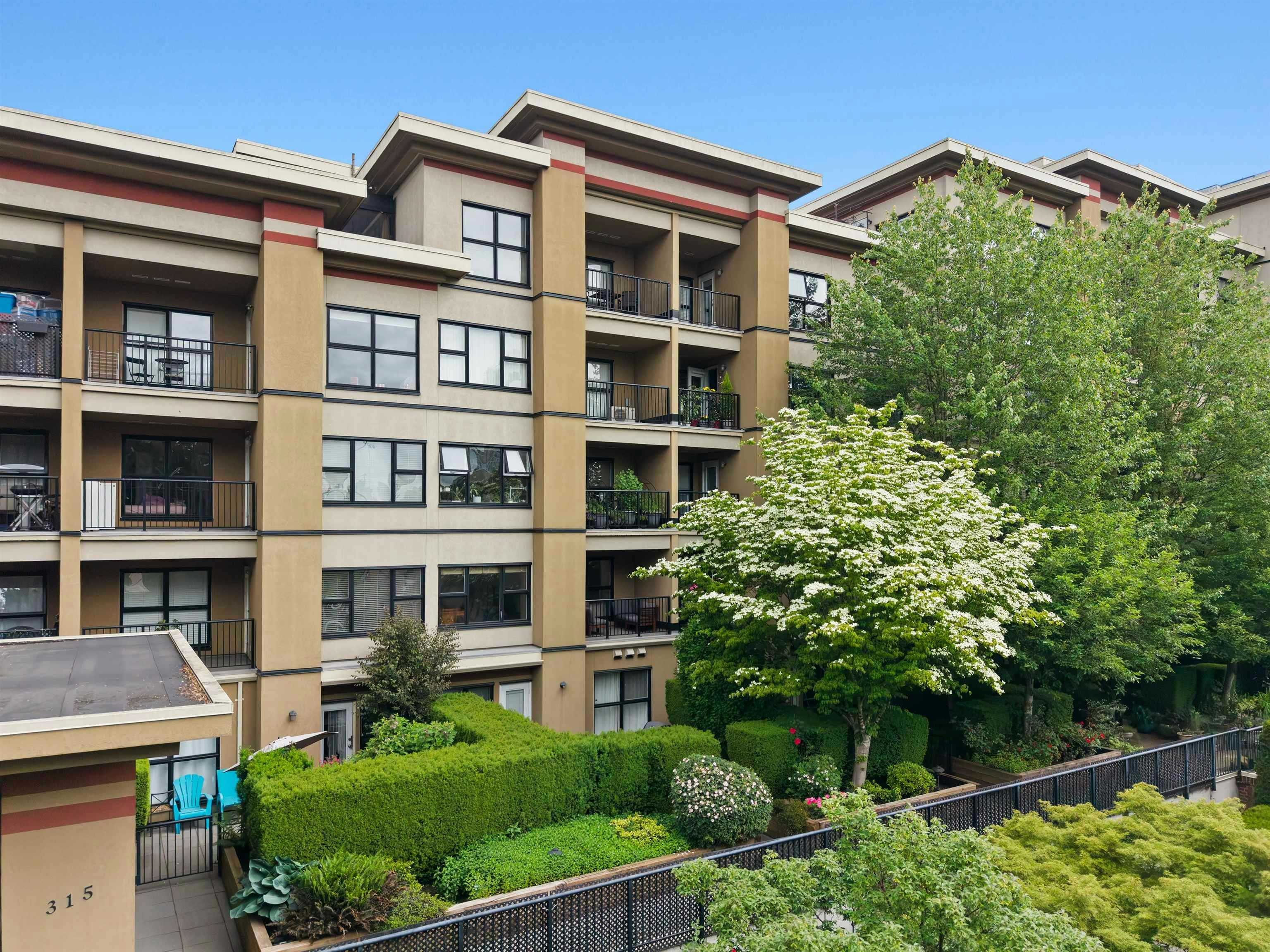 312-315 Knox Street, New Westminster, BC, V3L 0B5 - 33