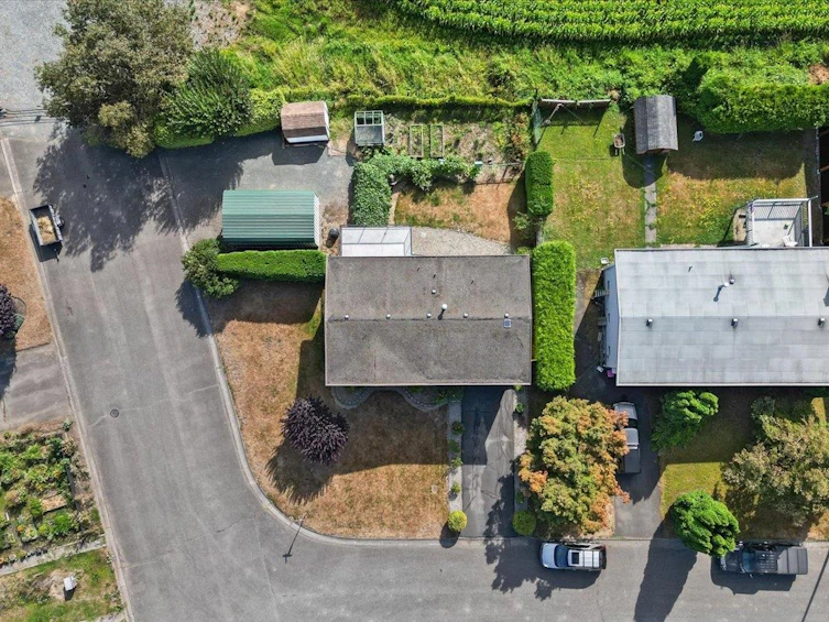 46702 Arbutus Avenue, Chilliwack, BC, V2P 6P4 - 31