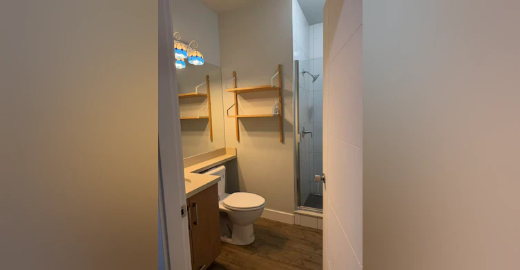 ensuite-5335 Irving Street Street, Burnaby, BC, V5H 1V1 - 7