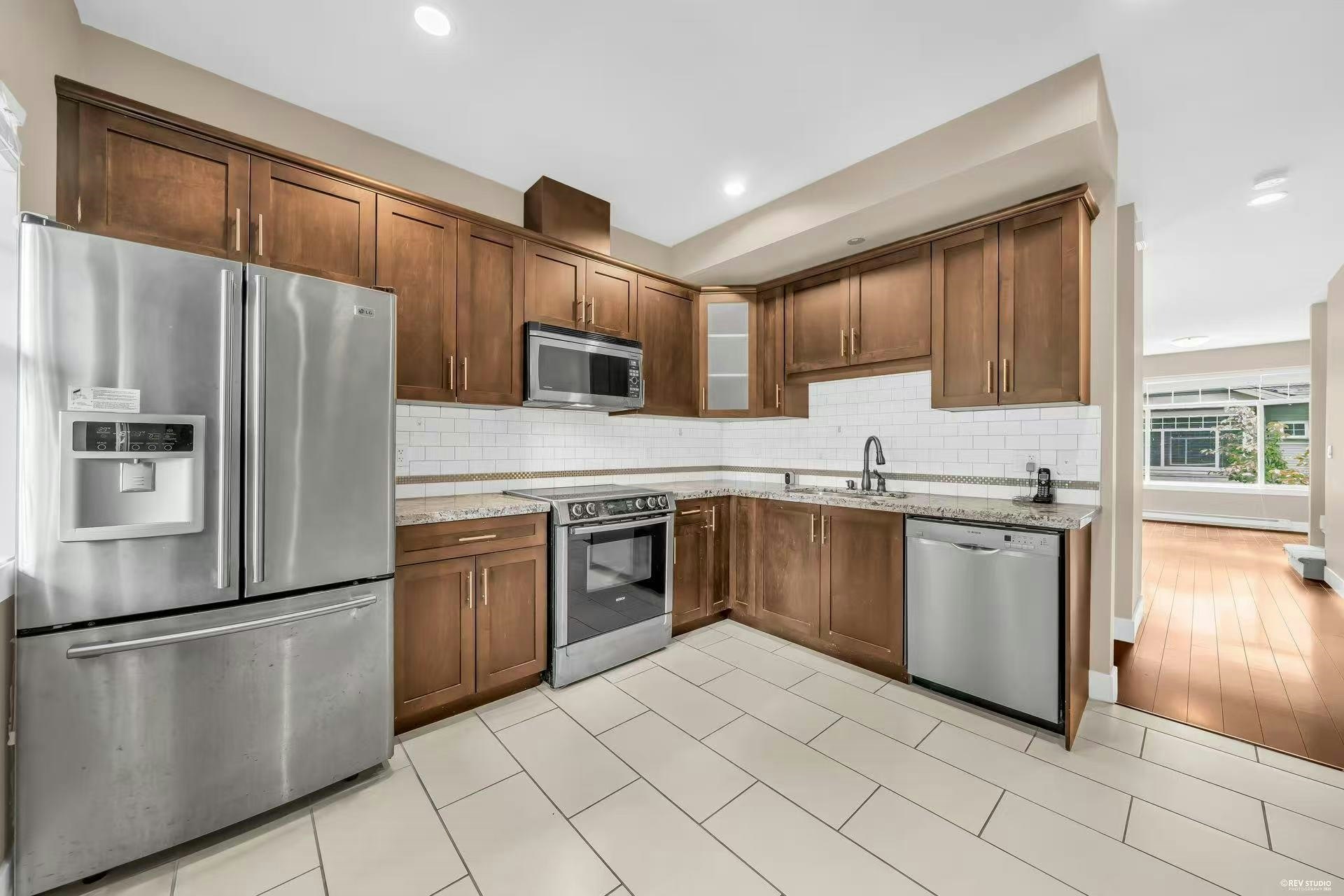 15933 86a Ave, Surrey, BC, V4N 5P7 - 6