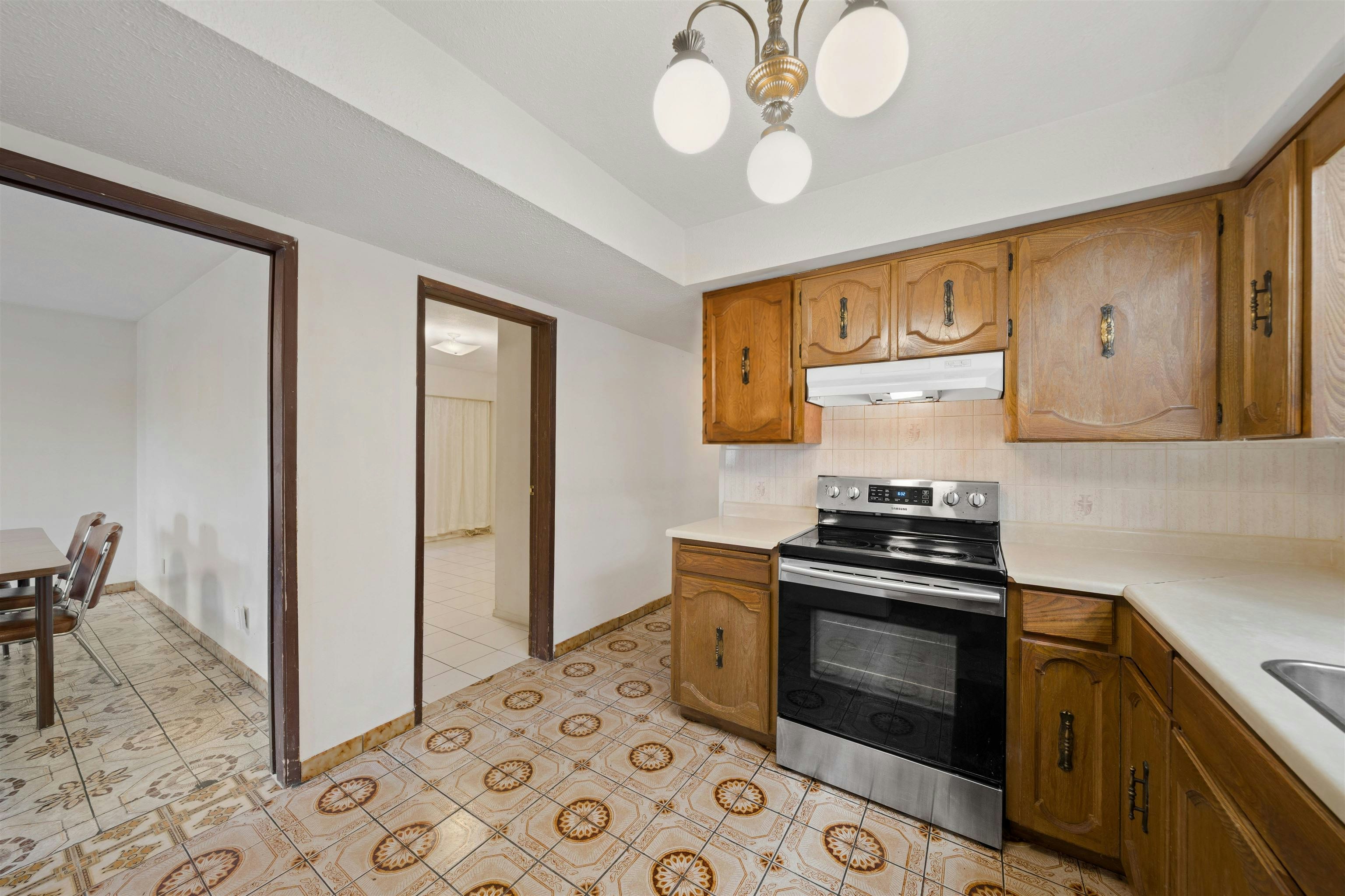 4741 Union Street, Burnaby, BC, V5C 2Y5 - 28