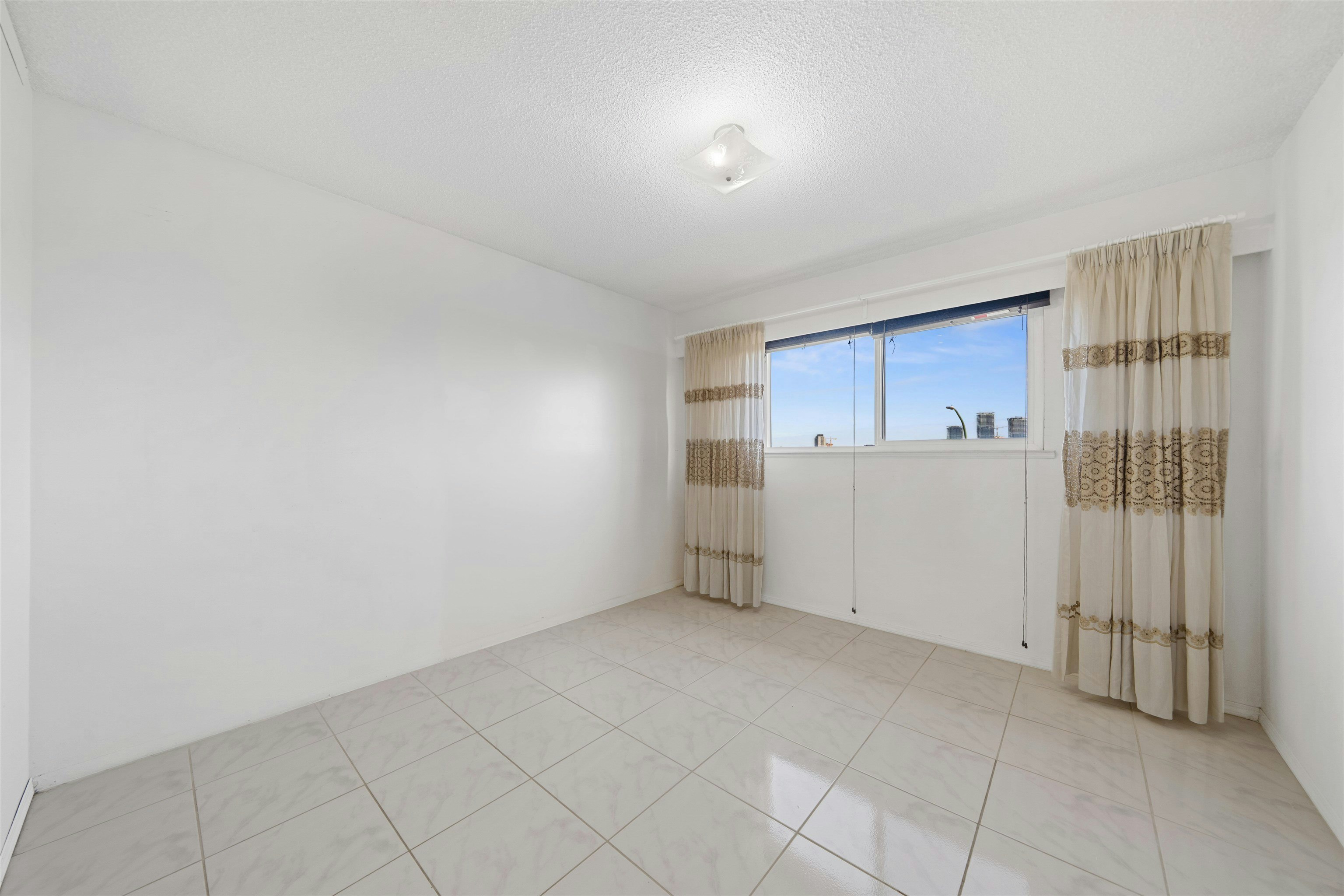 4741 Union Street, Burnaby, BC, V5C 2Y5 - 14