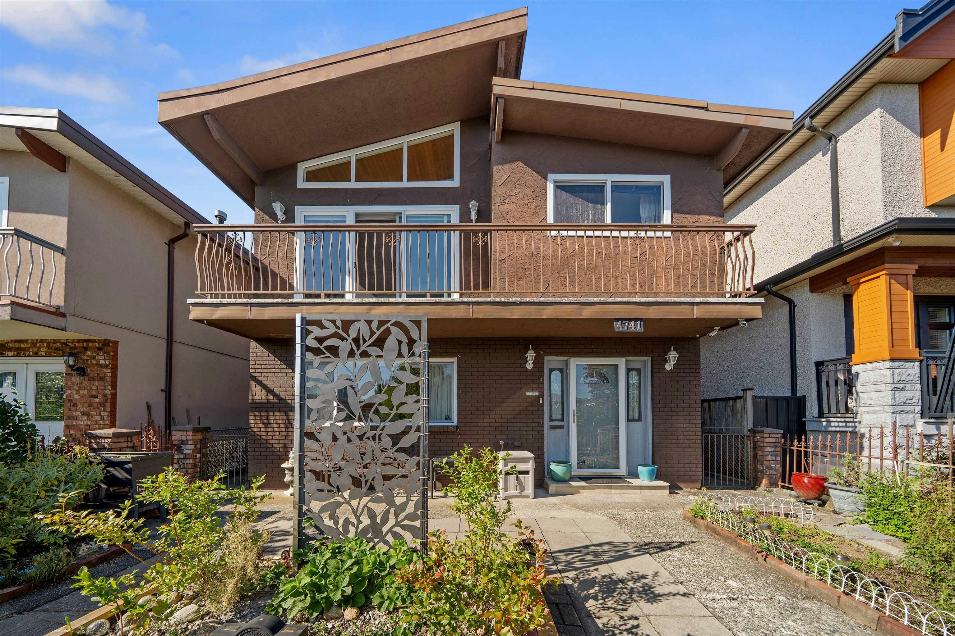 4741 Union Street, Burnaby, BC, V5C 2Y5