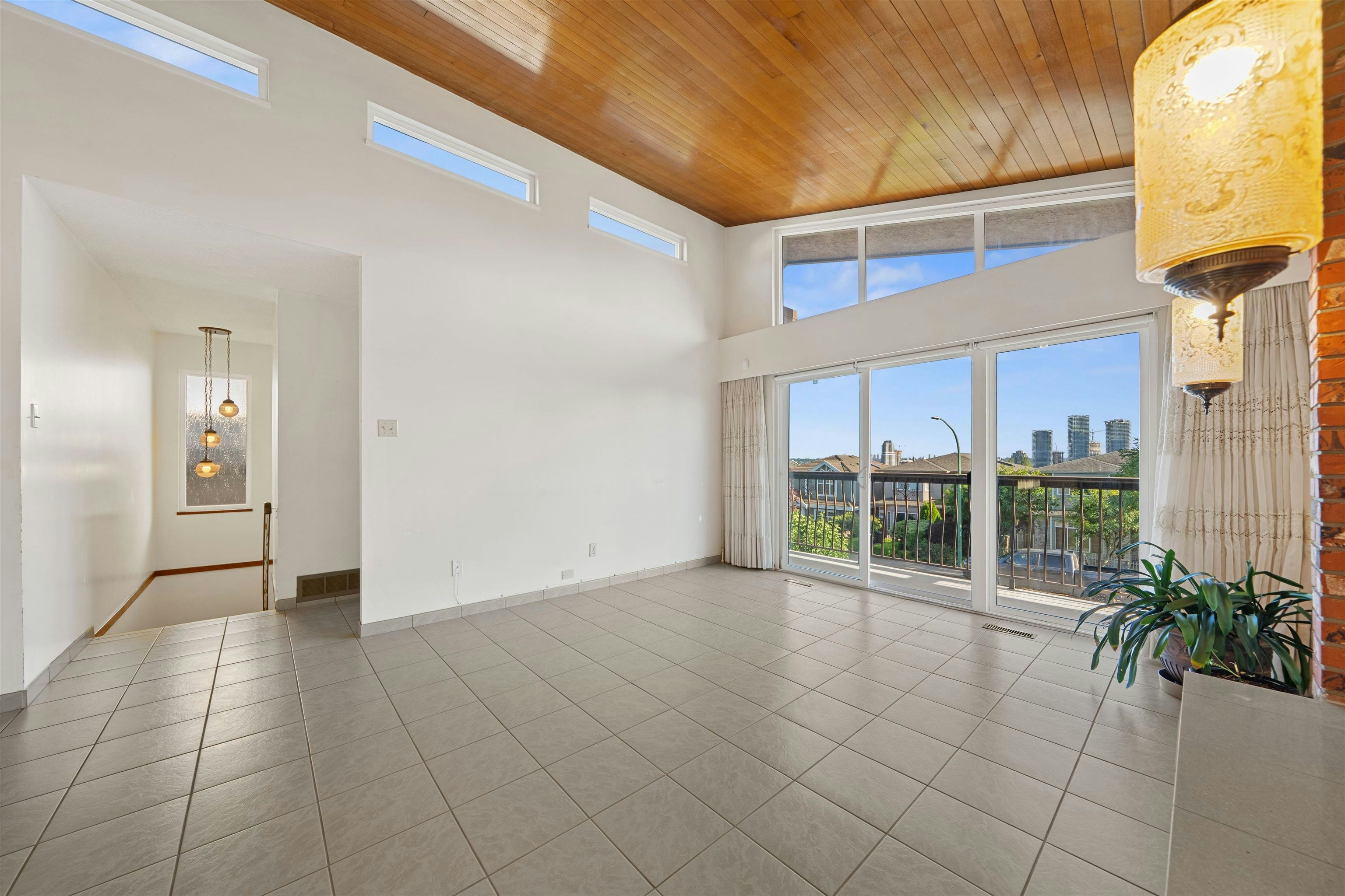 4741 Union Street, Burnaby, BC, V5C 2Y5 - 6