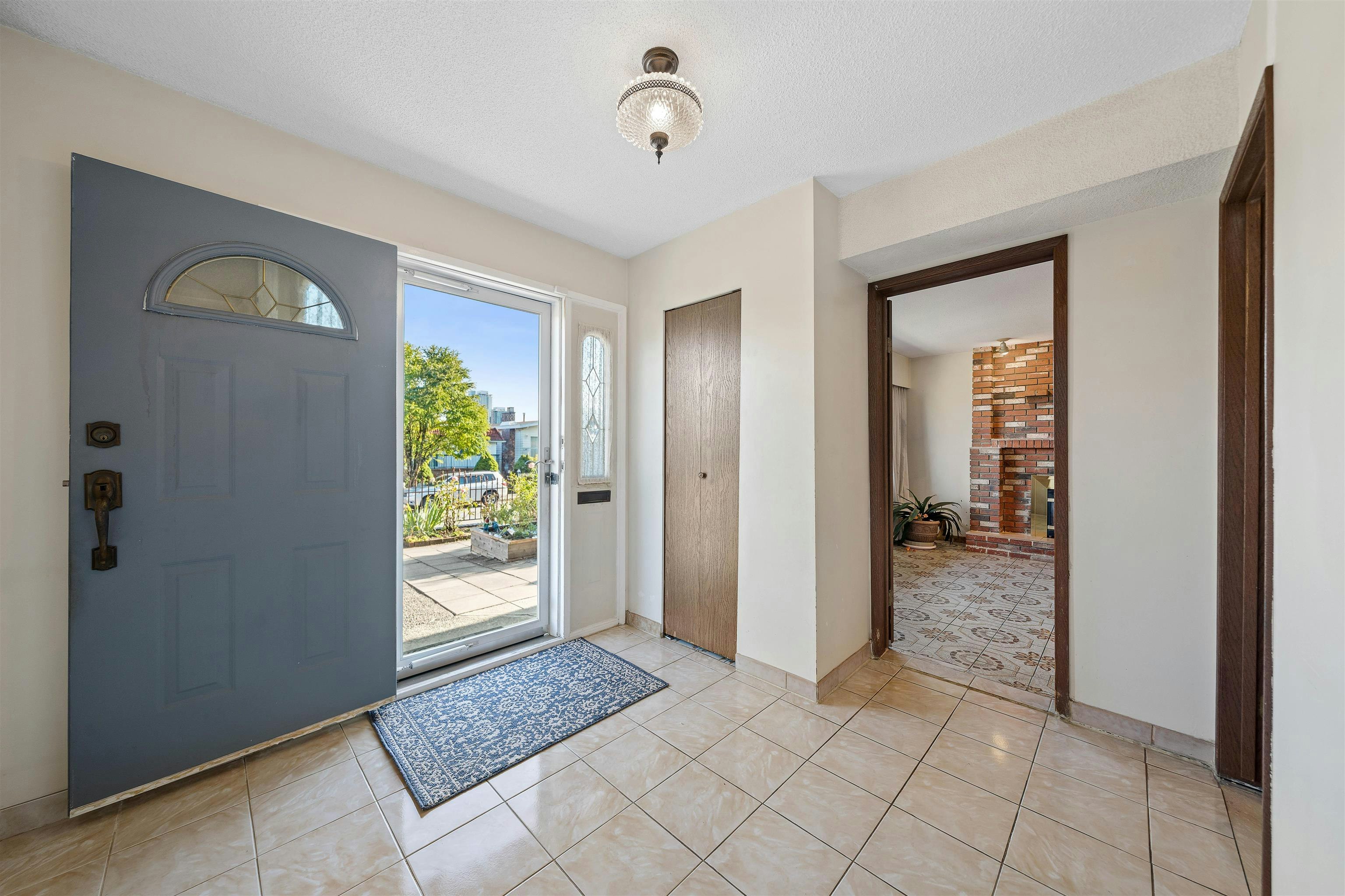 4741 Union Street, Burnaby, BC, V5C 2Y5 - 23