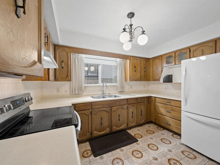 4741 Union Street, Burnaby, BC, V5C 2Y5 - 27