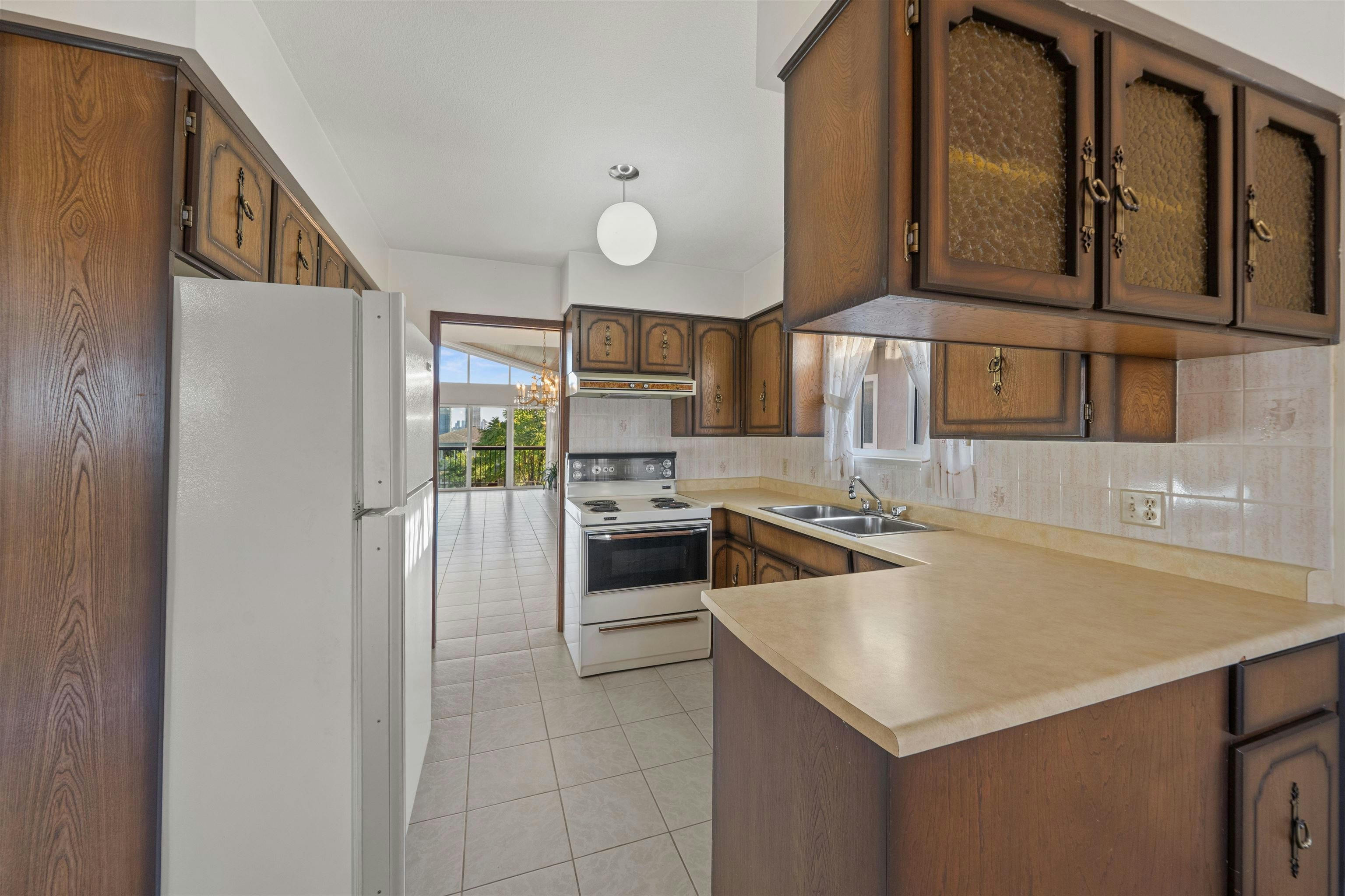 4741 Union Street, Burnaby, BC, V5C 2Y5 - 12