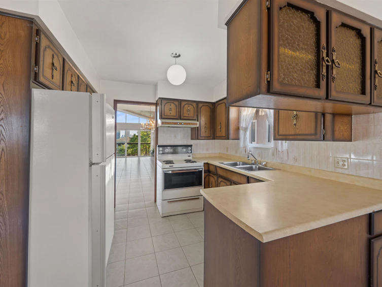 4741 Union Street, Burnaby, BC, V5C 2Y5 - 12
