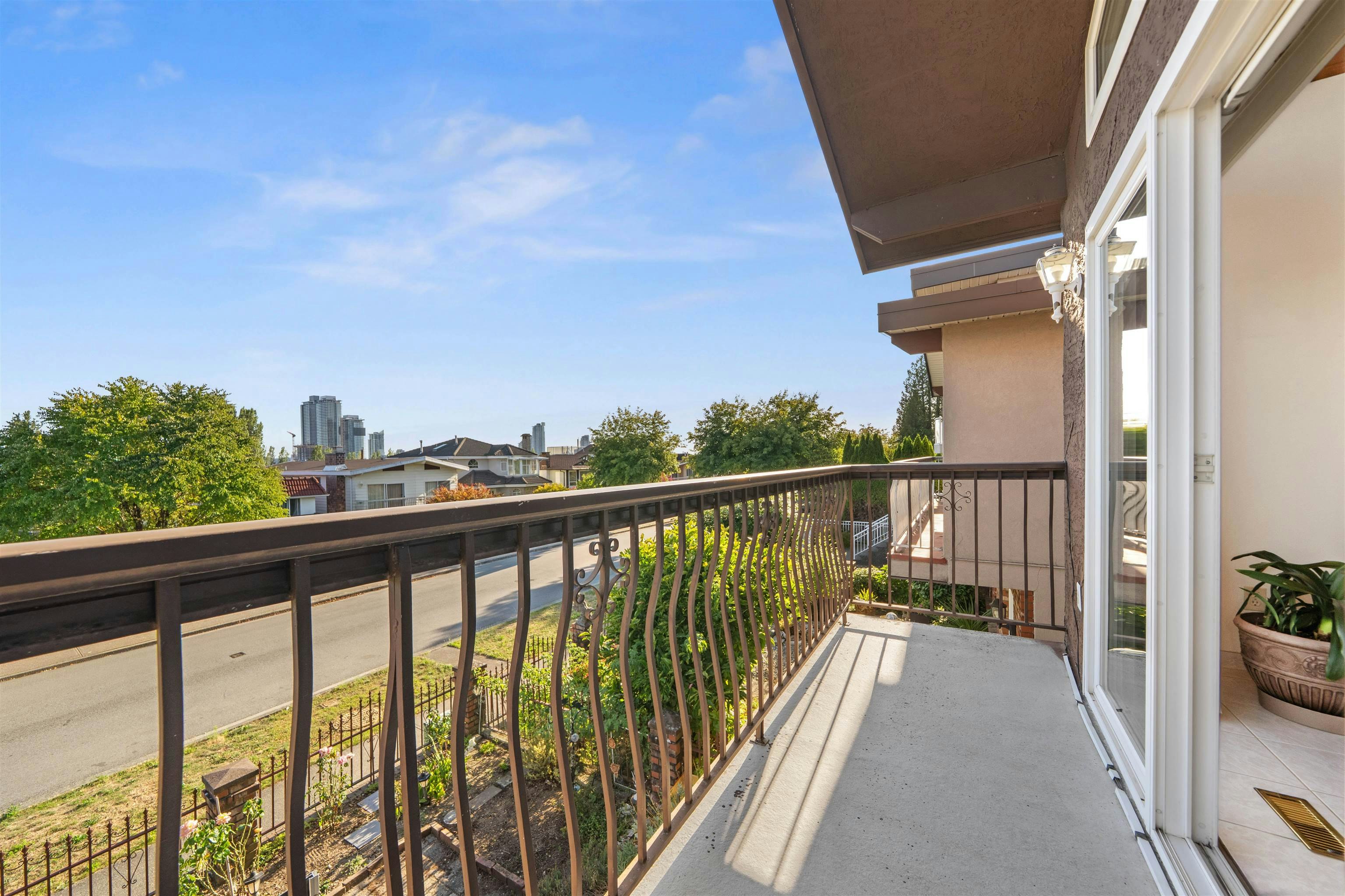 4741 Union Street, Burnaby, BC, V5C 2Y5 - 9