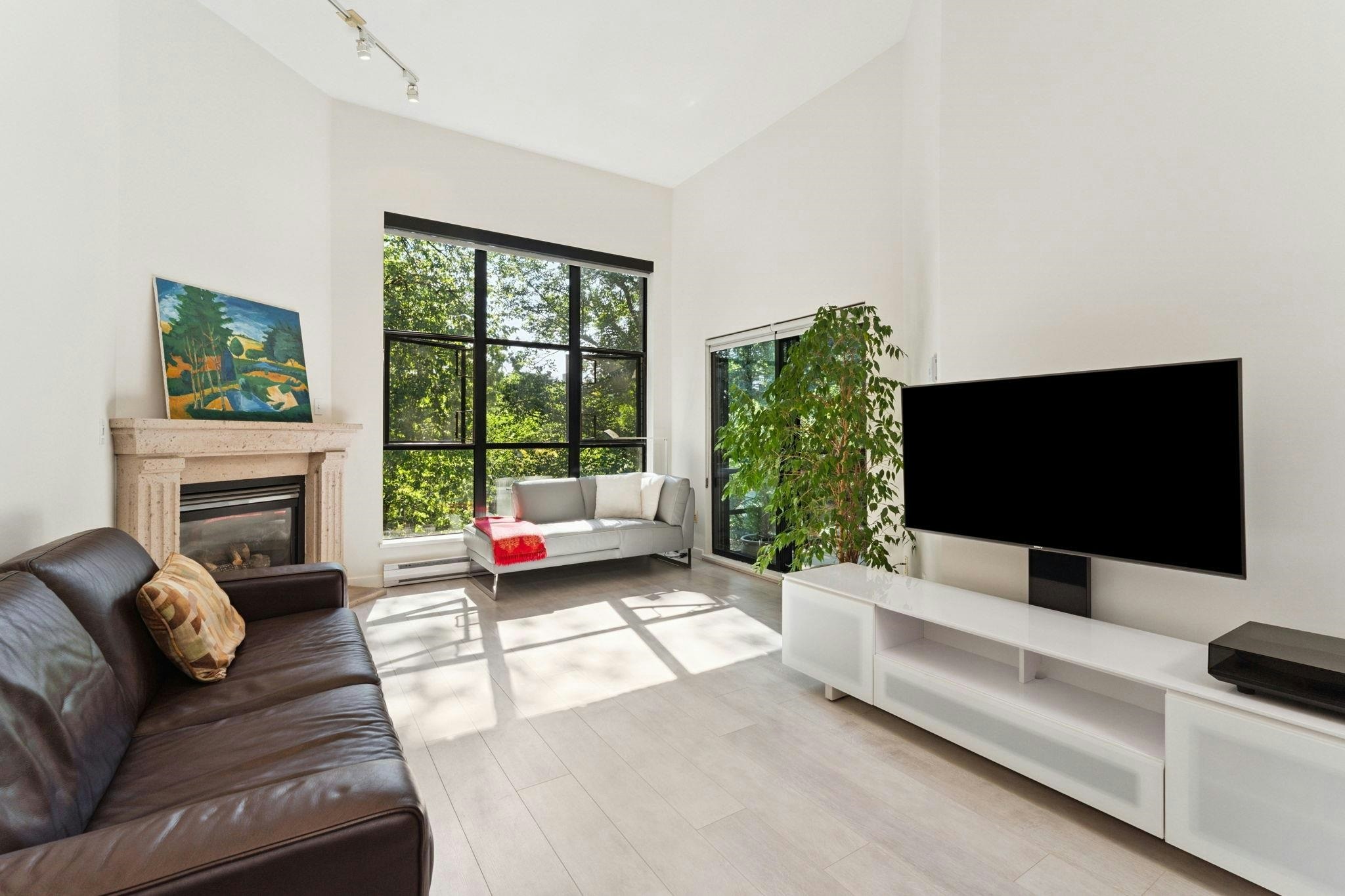 411-2181 W 10th Avenue - 2