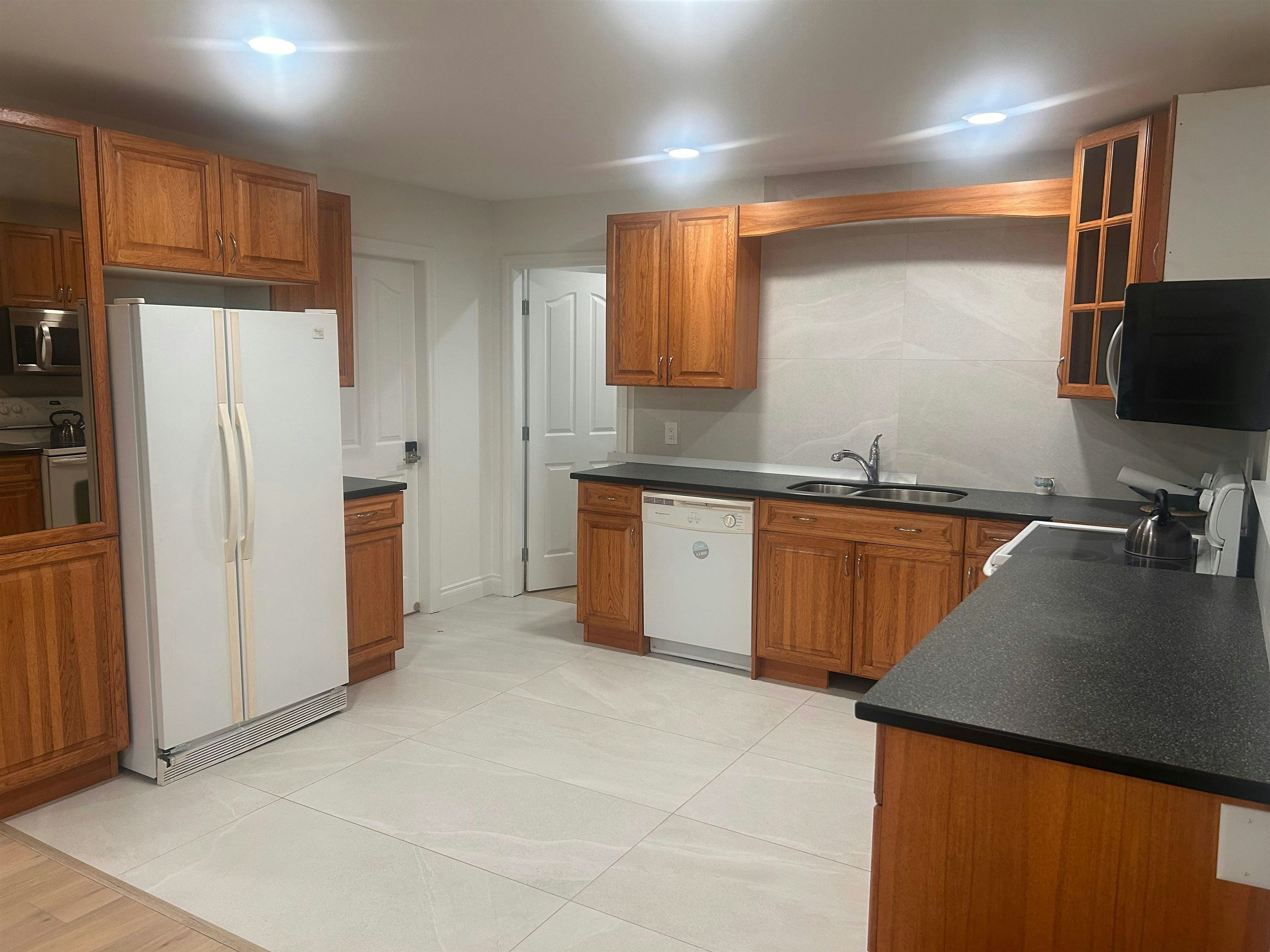 44468 Mclaren Drive, Chilliwack, BC, V2R 0A3 - 8