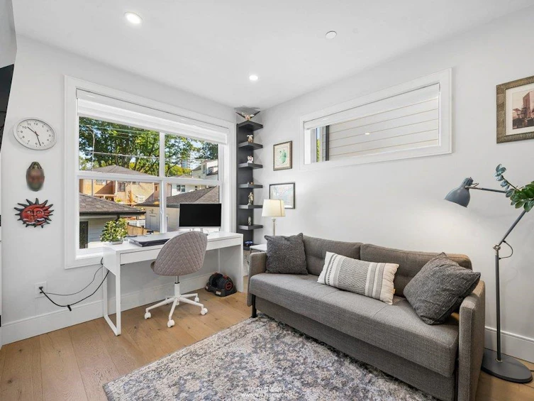 3535 E Georgia Street, Vancouver, BC, V5K 2L9 - 20