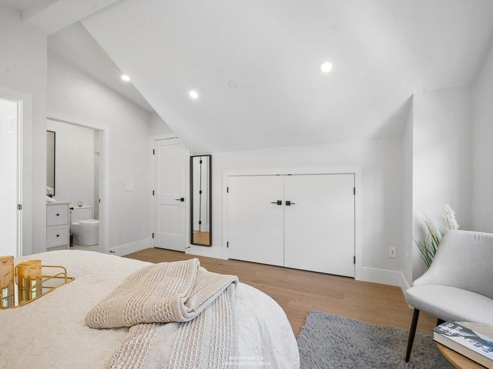 3535 E Georgia Street, Vancouver, BC, V5K 2L9 - 19