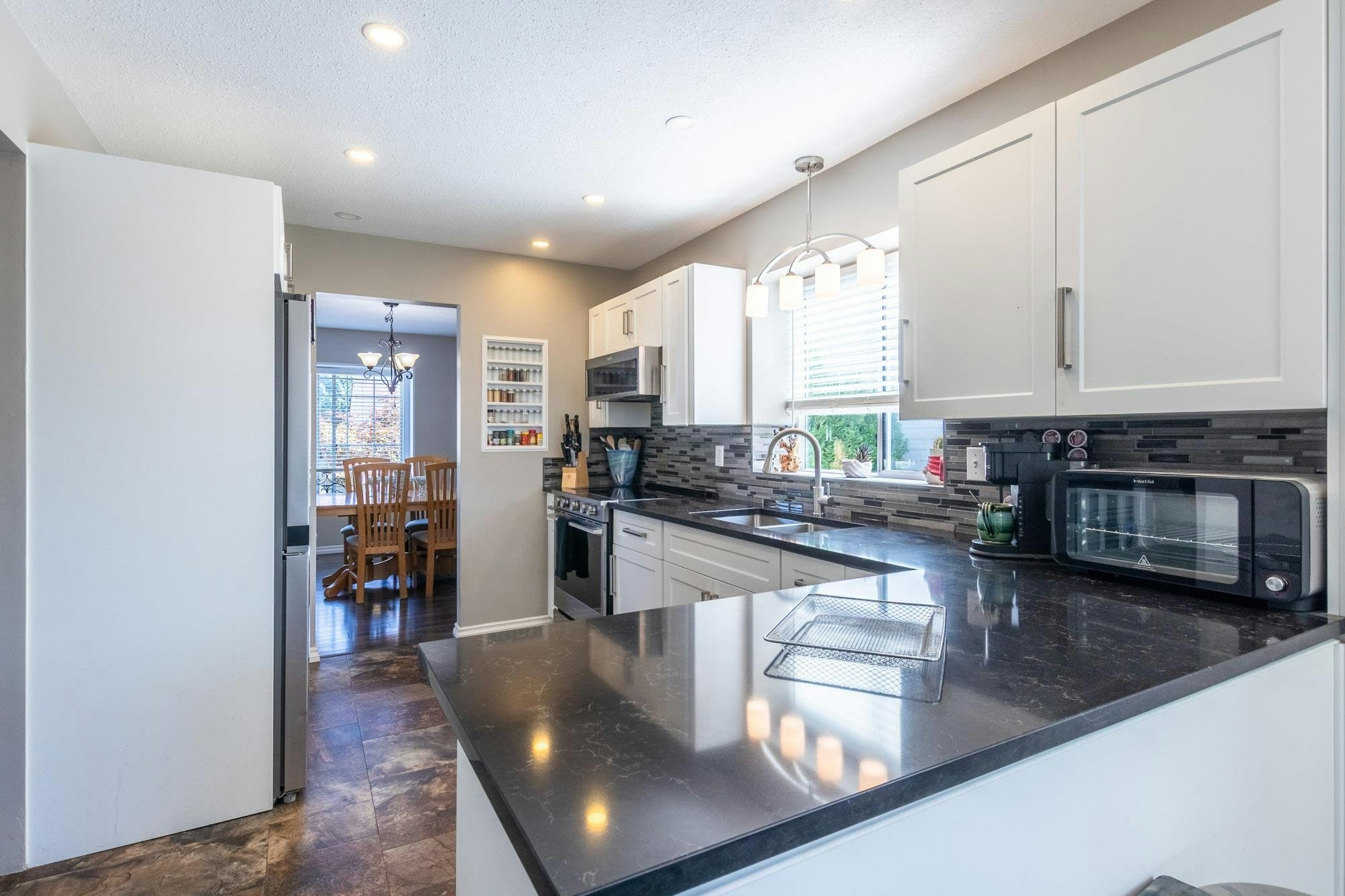 8117 Crosby Street, Mission, BC, V2V 6L6 - 6