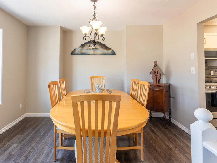 8117 Crosby Street, Mission, BC, V2V 6L6 - 10