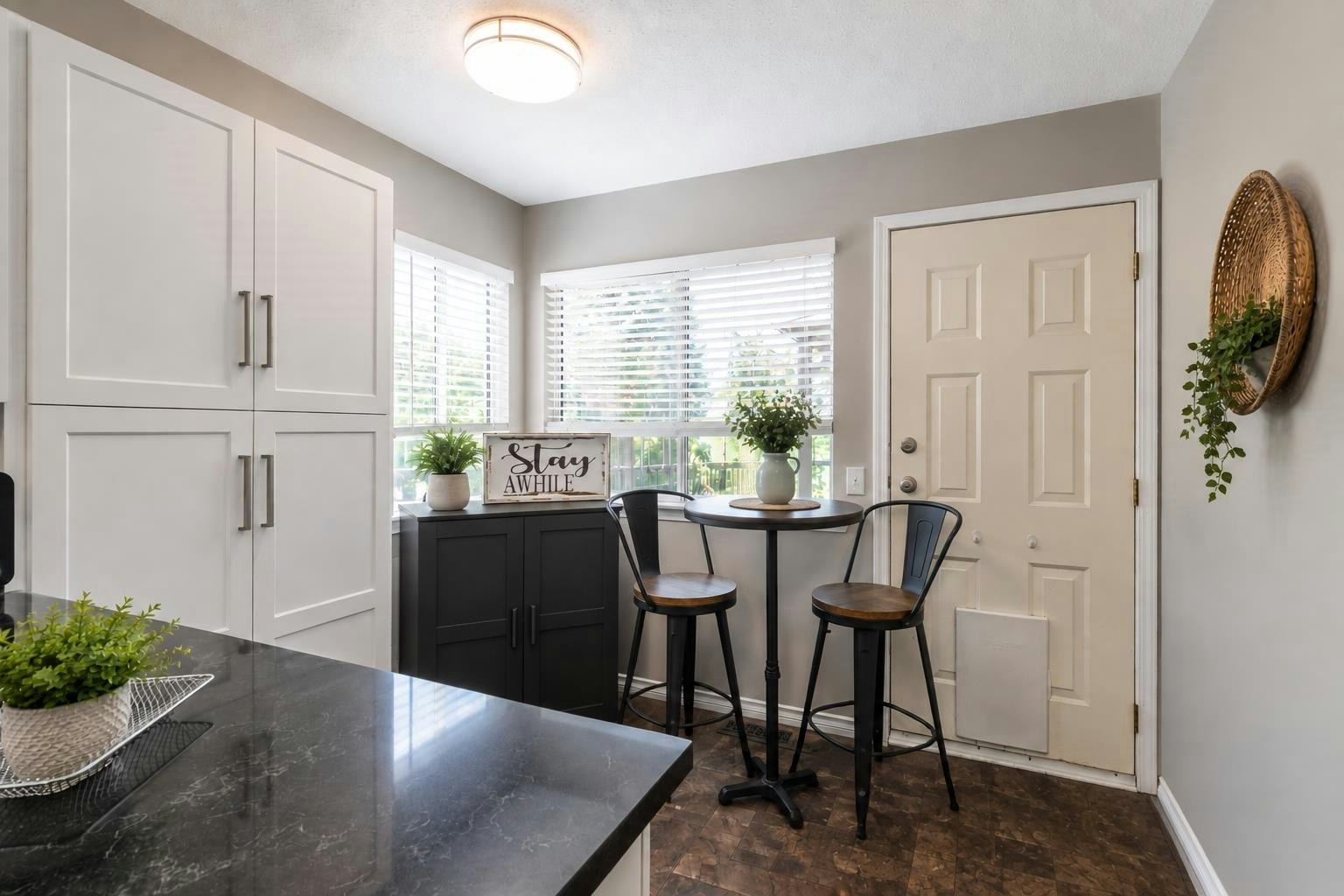 8117 Crosby Street, Mission, BC, V2V 6L6 - 8