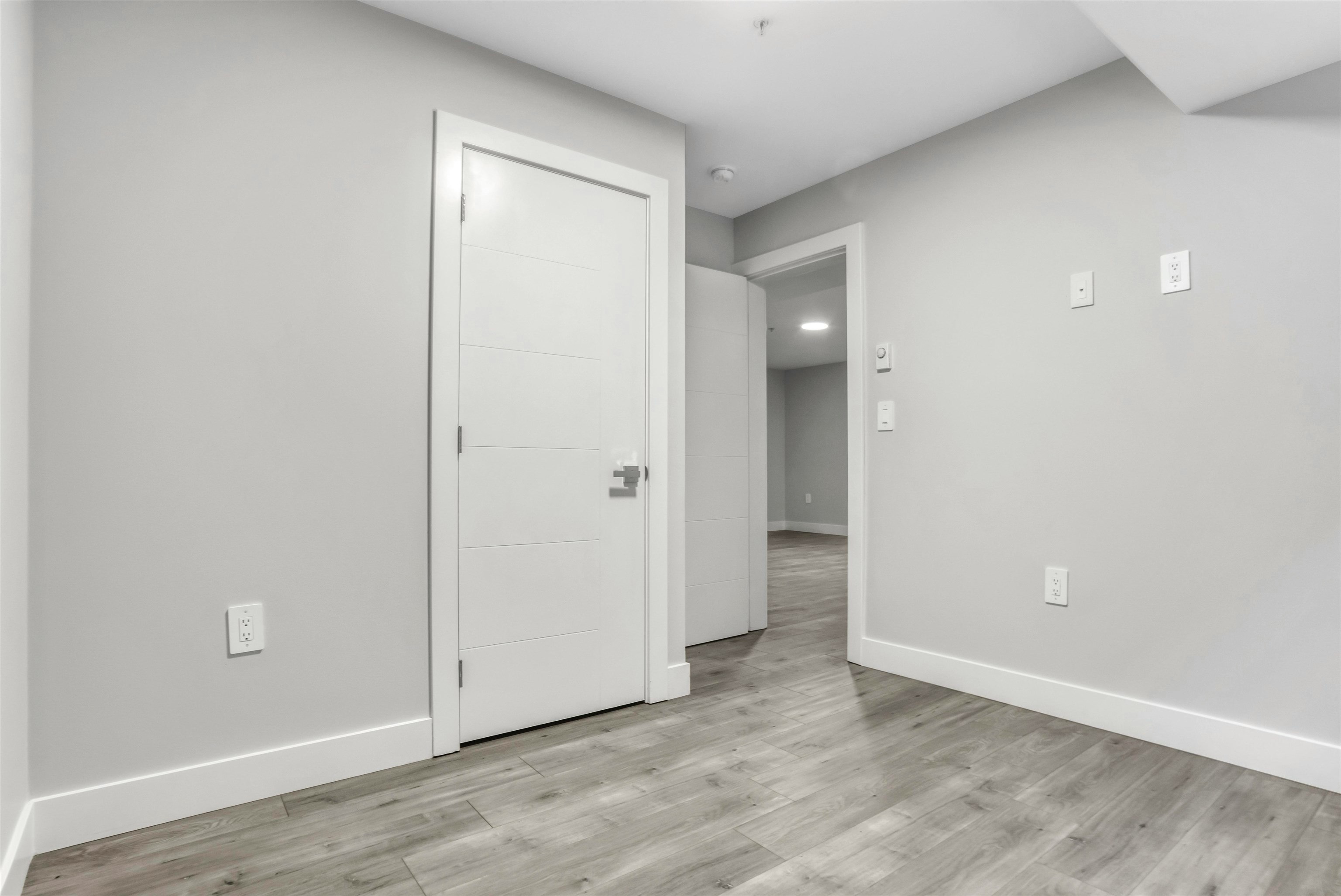 19685 74 Avenue, Langley, BC, V2Y 3G6 - 37