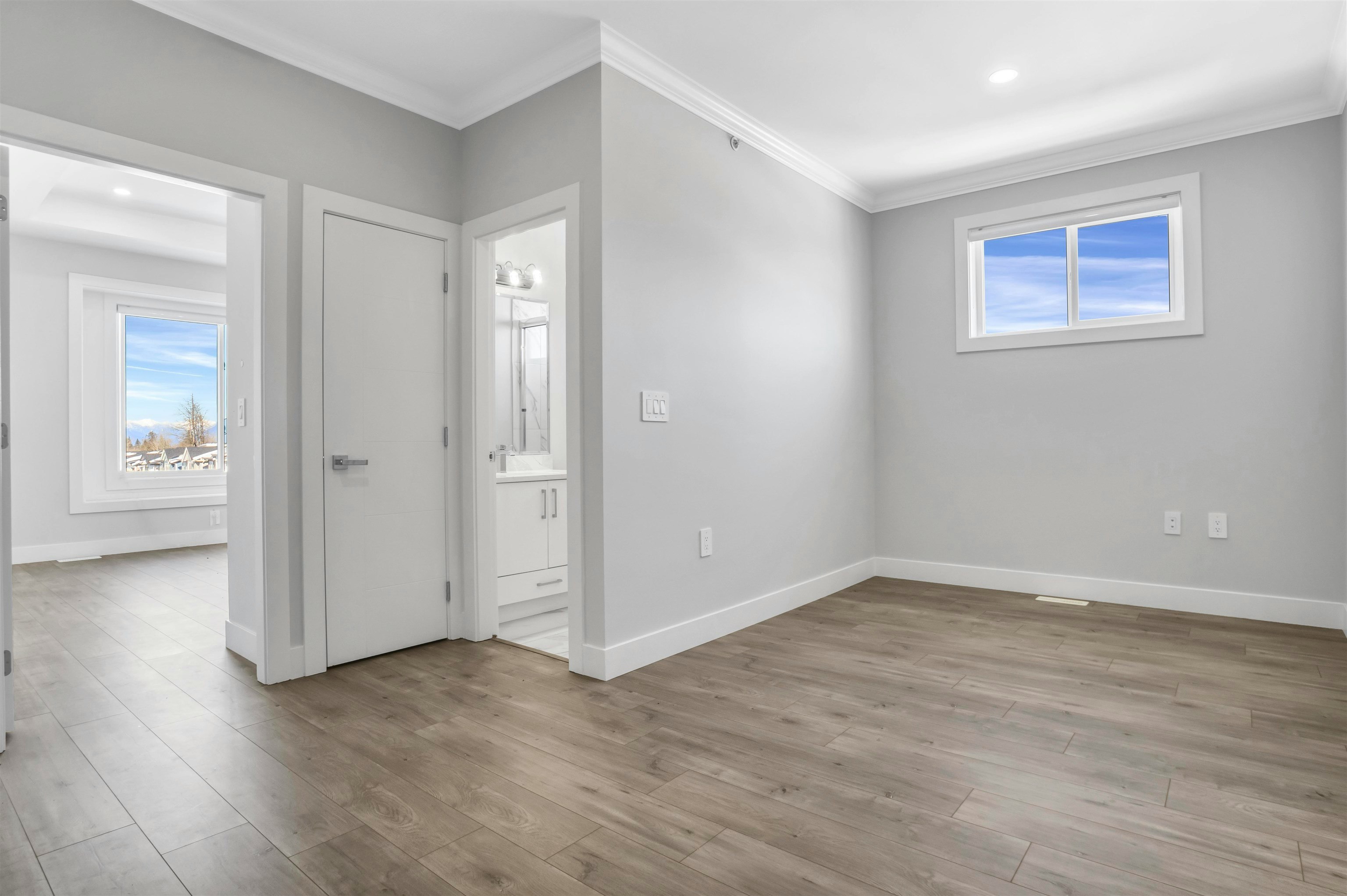 19685 74 Avenue, Langley, BC, V2Y 3G6 - 17