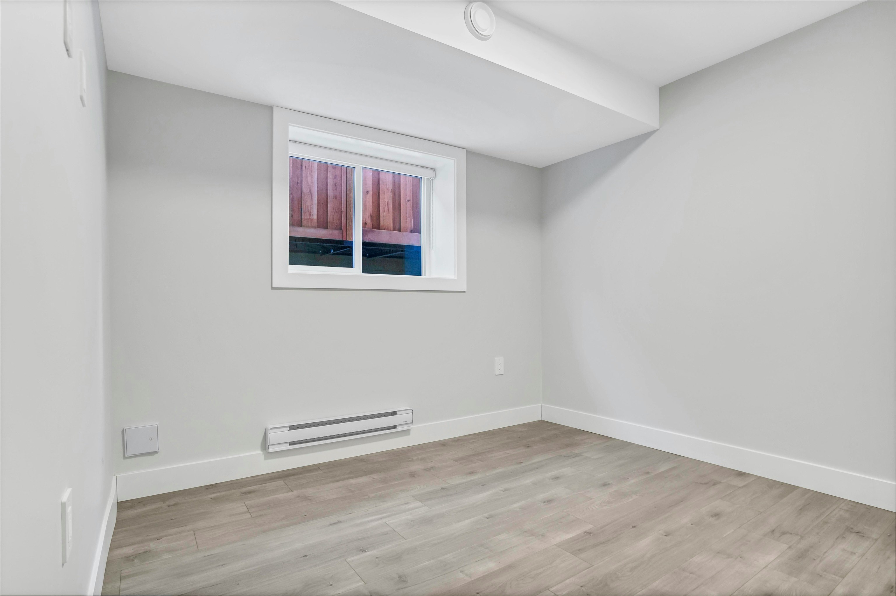 19685 74 Avenue, Langley, BC, V2Y 3G6 - 36