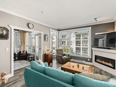 315-4600 Westwater Drive - 4