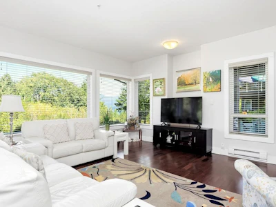 1-5778 Marine Way - 4