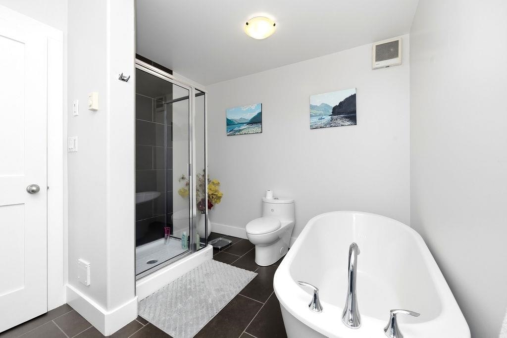 1-5778 Marine Way, Sechelt, BC, V7Z 0L8 - 20